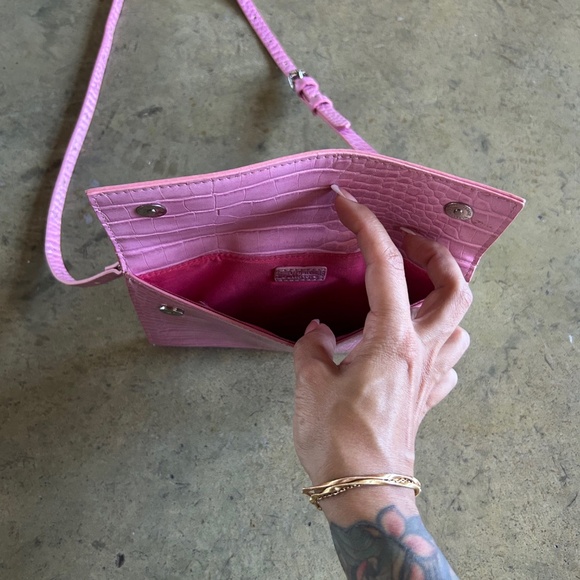 Mini purse in pink croc print - Picture 6 of 8